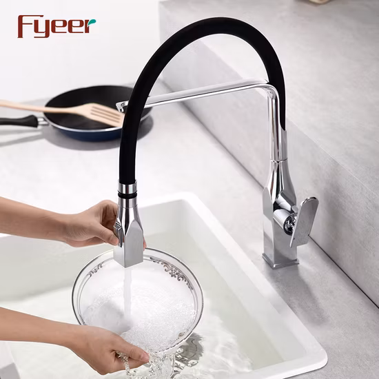 Смеситель для кухонной мойки Fyeer из латуни, хромированный, с выдвижным распылителем